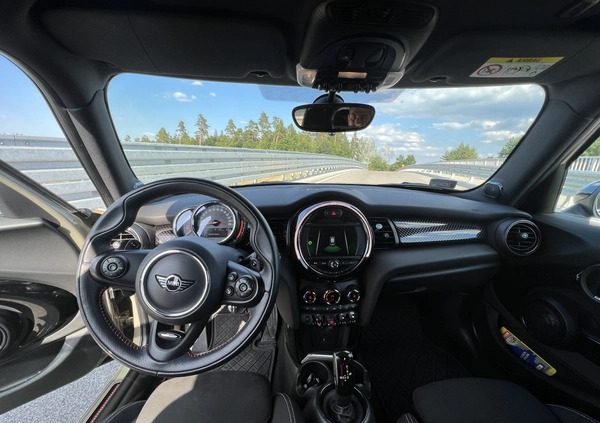 MINI Cooper S cena 84900 przebieg: 150000, rok produkcji 2018 z Wolsztyn małe 37